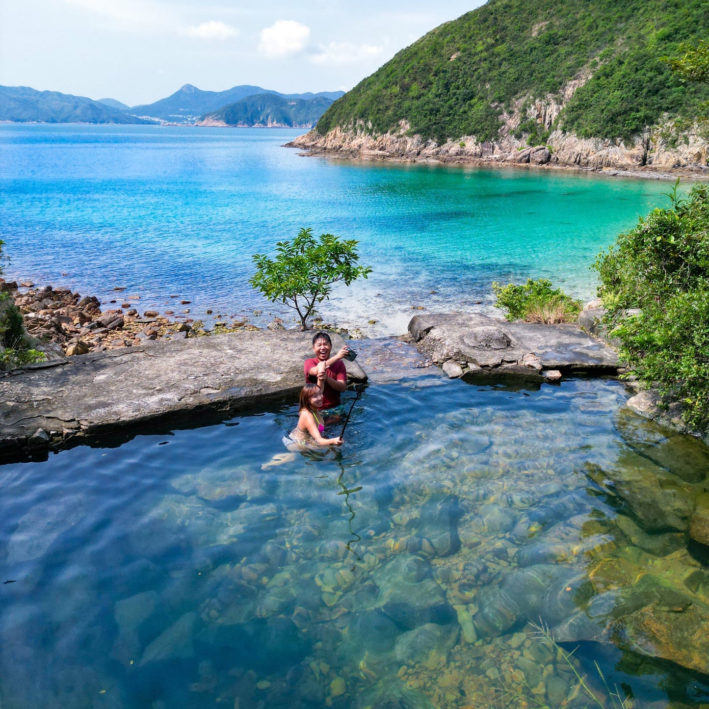 Hong Kong Hidden Beach Snorkelling and Island Hopping Yacht Tour (6hrs)