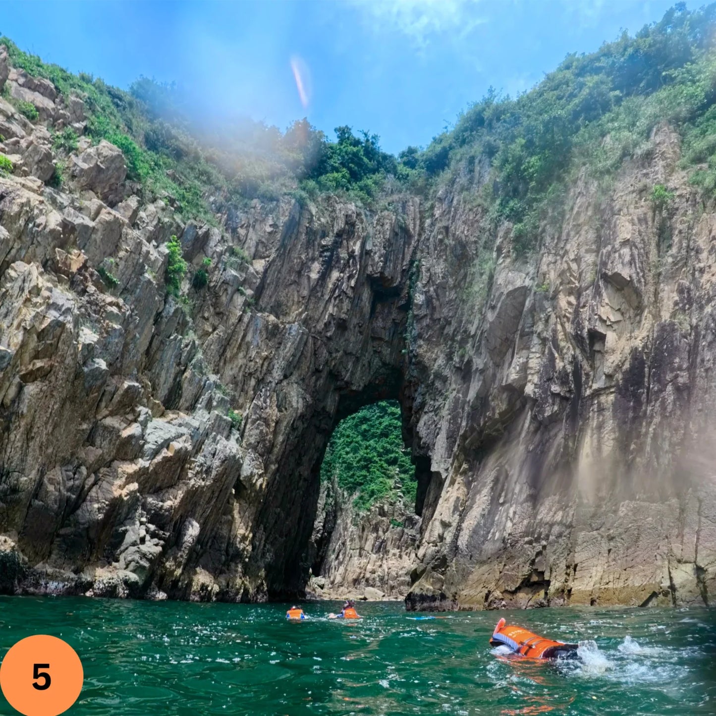 Hong Kong Geopark Double Sea Arches Volcano Coasteering Experience (2.5hrs)