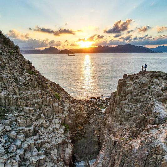 Hong Kong Geopark Ninepin Group Island Hopping Tour (2.5hrs)